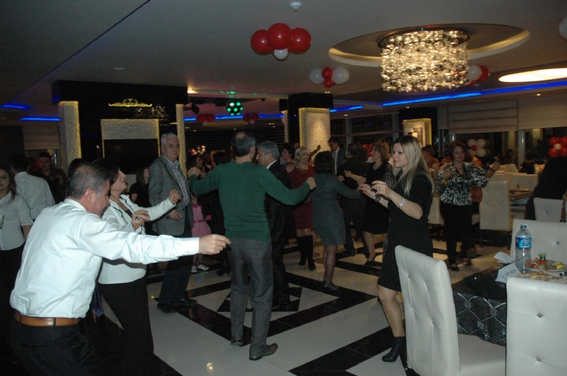 Çavuşoğlu Tower Otelde 2012 veda 2013e  hoş geldin partisi yapıldı. 