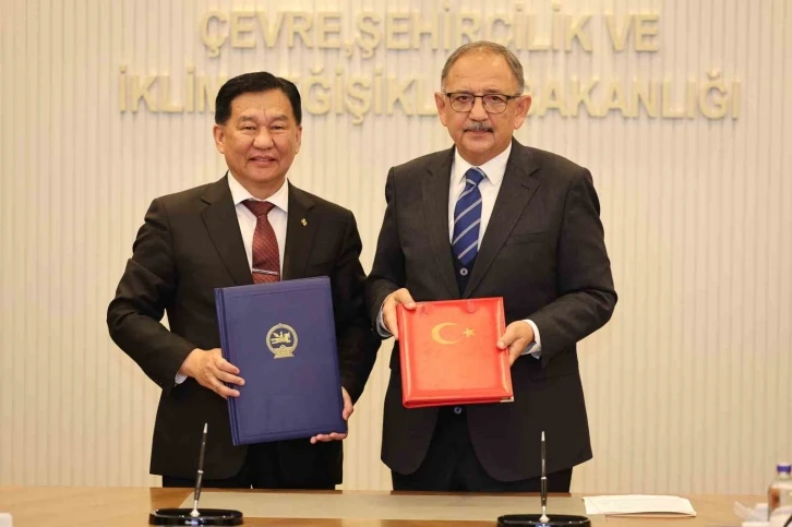 Bakan Özhaseki, Moğolistan İnşaat ve Kentsel Kalkınma Bakanı Davaasuren’i kabul etti
