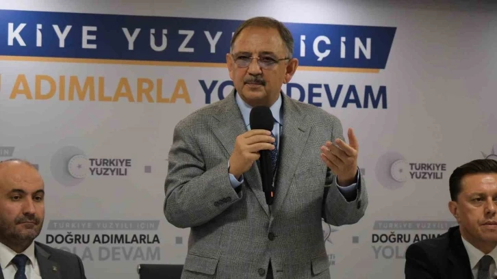 Bakan Özhaseki: "Kentsel dönüşümü kendisine iş edinen bir tane CHP’li belediye başkanı görmedim"
