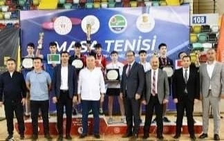Başkan Çolakbayrakdar: "Sporcularımızla dünya şampiyonluklarına yelken açıyoruz"

