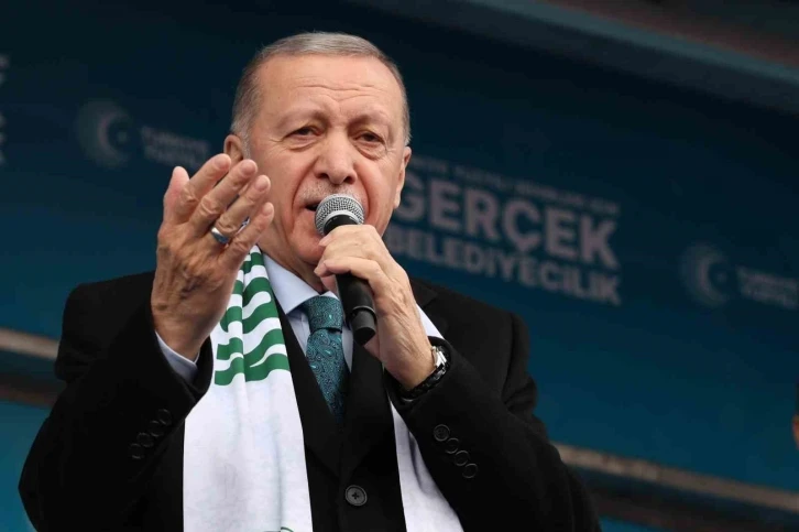 Cumhurbaşkanı Erdoğan: "CHP yine DEM ile gizli saklı bir iş birliği halinde"
