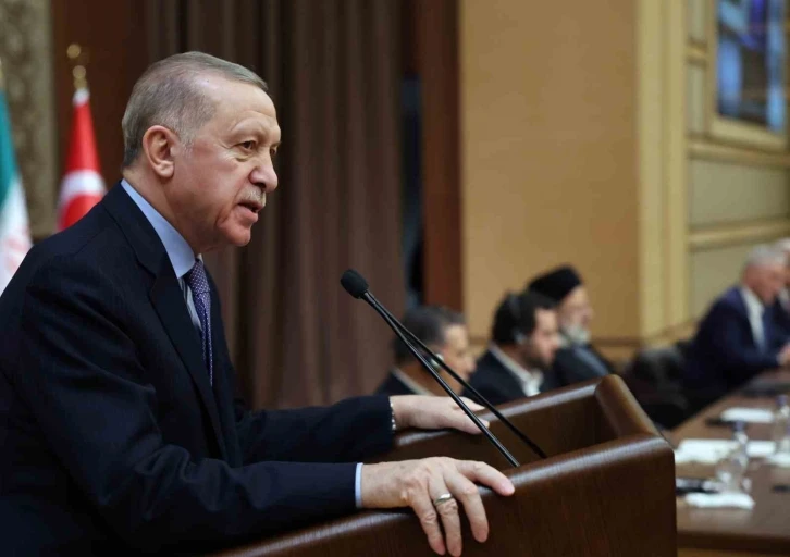 Cumhurbaşkanı Erdoğan: "İran’la yeni sınır kapıları açılması konusu gündemimizdedir"
