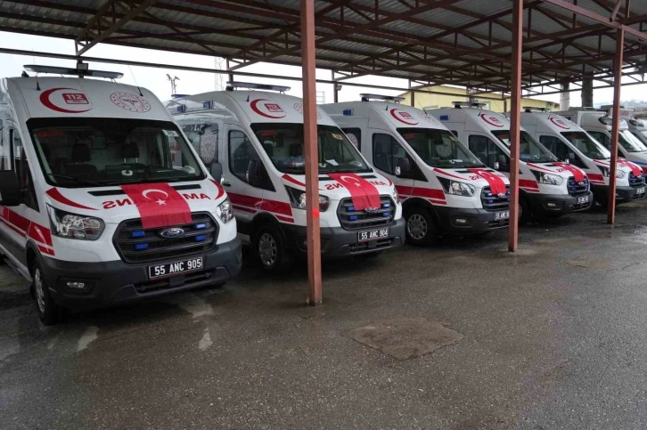 Samsun sağlık filosuna 5 yeni ambulans: Ambulans sayısı 83’e çıktı
