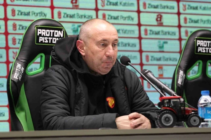Stanimir Stoilov: "Rakibimizden çok daha fazla gol fırsatı yakaladık"
