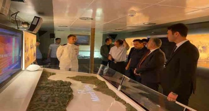 TCG Nusret Mayın Müze Gemisi Hopa Limanında ziyaretçilerini ağırladı