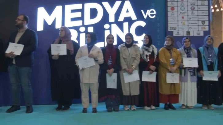 TDV Devr-i Alem Gençlik Fuarı’nın kapanışı Ankara’da gerçekleştirildi
