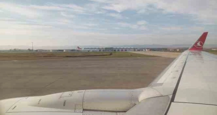 Türk pilotlar Samsun’da uçuş eğitimi alıyor