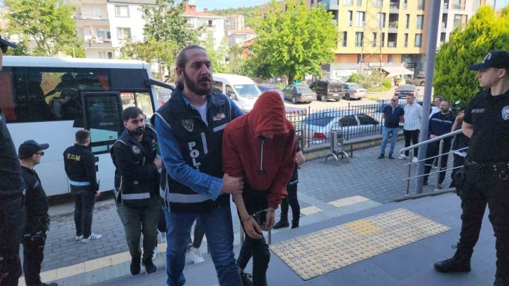 Zonguldak’ta dolandırıcılık operasyonunda 6 tutuklama
