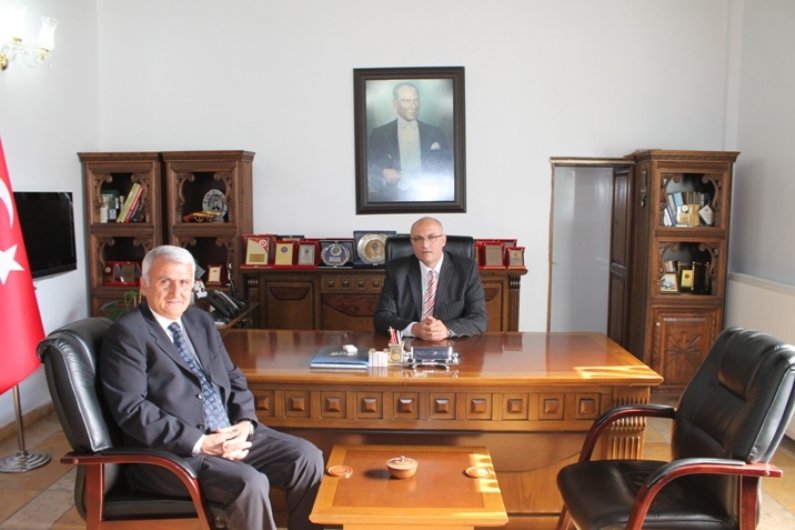 Turhal Şeker Fabrikası Müdürlüğü görevini sürdüren Şahin Ucuzal, emekli oldu. 