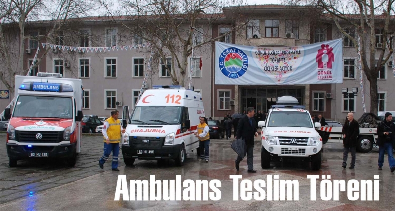 Tokat`a Sağlık Bakanlığı tarafından gönderilen 4 ambulans, yağmur altında düzenlenen törenle Sağlık İl Müdürlüğü`ne teslim edildi.