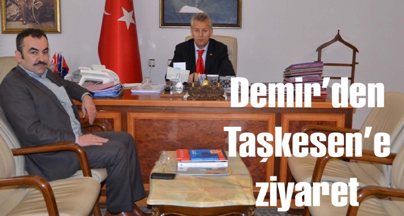 Tokat Valisi Mustafa Taşkesen, Avrupa Tokatlılar Yardımlaşma Derneği Başkan Yardımcısı Hilmi Demiri makamında kabul etti. 