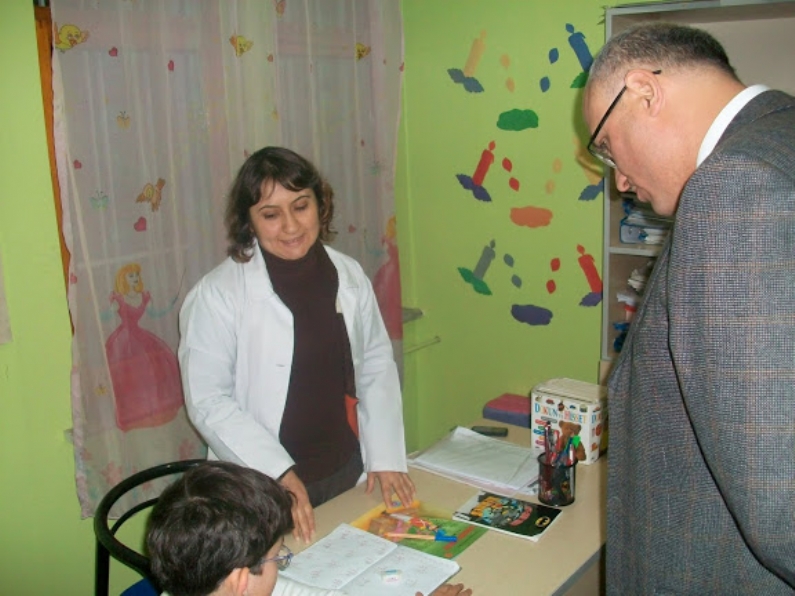 Turhal Kaymakamı  Y. Fatih Kadiroğlu,  Sönmez Özel Eğitim ve Rehabilitasyon Merkezini ziyaret ederek incelemelerde bulundu. 