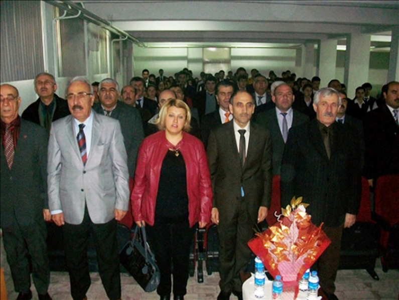 Turhal Sami Baklacı Anadolu Lisesi tarafından 10 Aralık Dünya İnsan Hakları Günü nedeniyle etkinlik düzenlendi. 