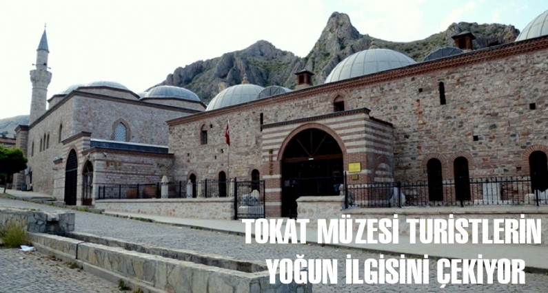 Tarihi Sulusokakta bulunan ve bir Osmanlı eseri olan Arastalı Bedestende bulunan Tokat Müzesi, yerli ve yabancı turistlerin ilgisini çekiyor. Tokat Müzesi her gün yüzlerce yerli ve yabancı turist tarafından ziyaret ediliyor