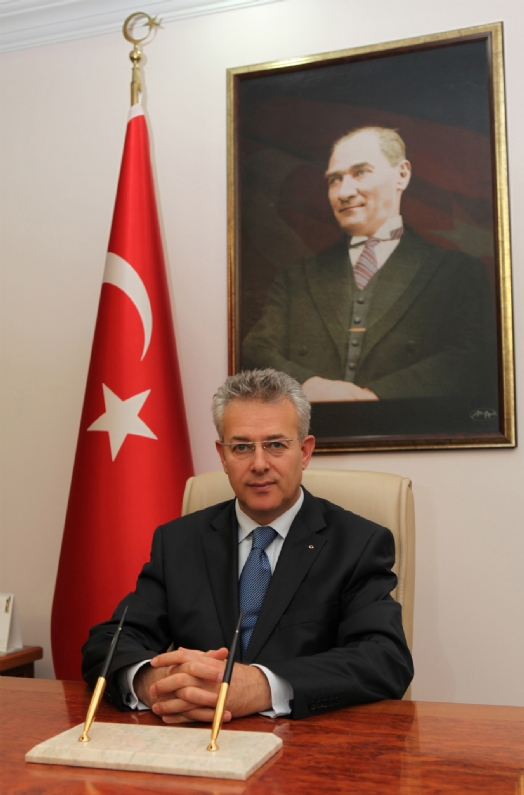 Tokat Valisi Mustafa Taşkesen, 14 Mart Tıp bayramı nedeniyle bir mesaj yayınladı.