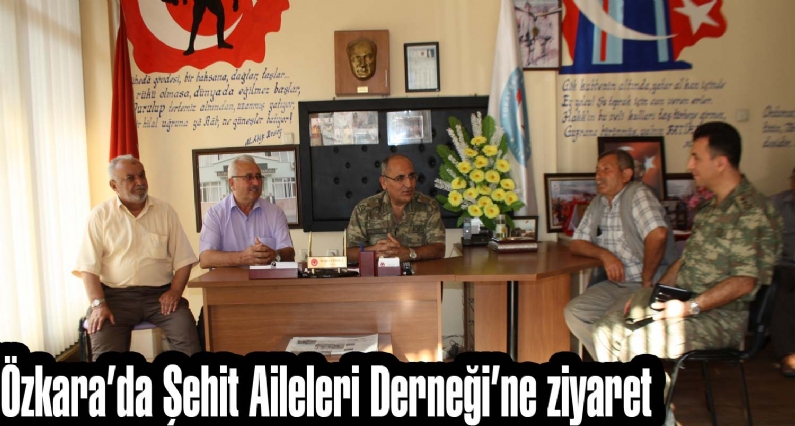 Tokat Jandarma Bölge Komutanlığı görevini sürdürürken İstanbul Jandarma Bölge Komutanlığı görevine atanan Tuğgeneral Ali Özkara, Şehit Aileleri Derneğini ziyaret etti. 