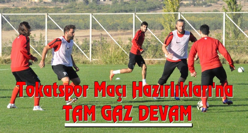SpToto 2. Lig Beyaz Grupta mücadele eden Yeni Malatyaspor, hafta sonu sahasında Tokatspile oynayacağı maçın hazırlıklarına devam ediyor.
TFF Antrenman sahasında teknik direktör Gürses Kılıç yönetiminde gerçekleştirilen idma