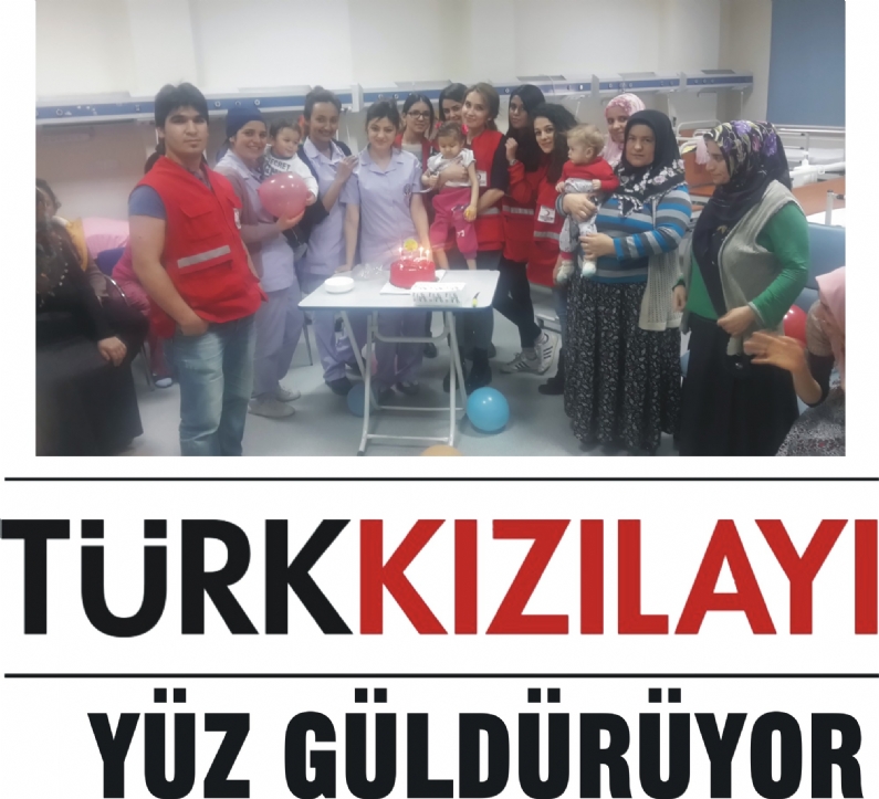 Türk Kızılayı Tokat Şubesi, 23 Nisan Ulusal Egemenlik ve Çocuk Bayramı`nda Hastanede tedavi gören çocukları unutmadı.