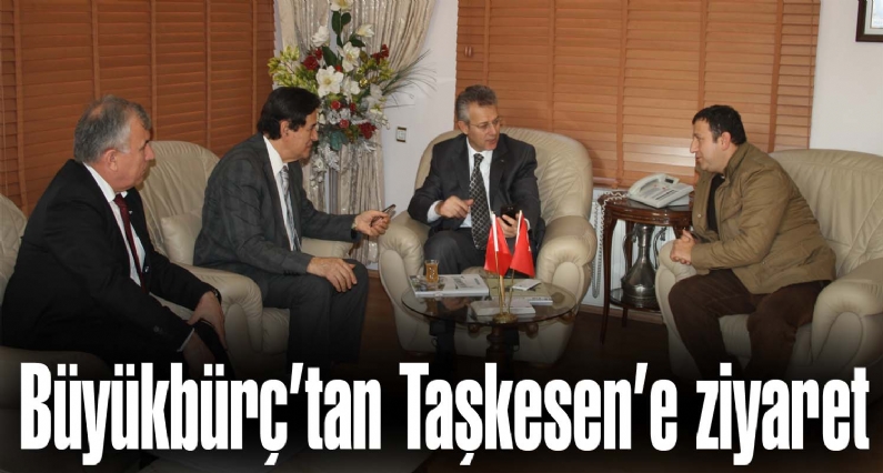 Türk pop müziği sanatçısı Erol Büyükburç, Vali Mustafa Taşkeseni makamında ziyaret ederek,  Tokatla ilgili yazdığı şiiri okudu.  
