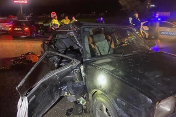 Amasya'da 3 otomobilin karıştığı zincirleme kaza: 2 ölü, 8 yaralı
