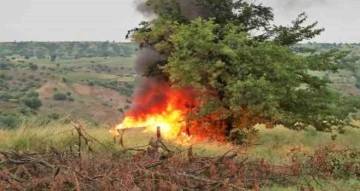 Amasya’da otomobil alev alev yandı