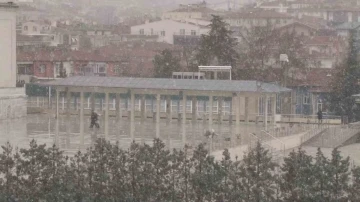 Ankara’da kar yağışı etkili oldu
