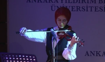 Ankara’da tıp fakültesi öğrencilerinden depremzedeler için konser
