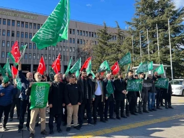 Ankara Filistin Dayanışma Platformu üyeleri, Ankara Barosunun suç duyurusuna ilişkin açıklamada bulundu
