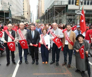 Ato Başkanı Baran, 41. Geleneksel New York Türk Günü Yürüyüşü’ne katıldı
