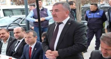 Başkan Özdemir: "Deprem felaketi nedeniyle buruk bir bayram yaşıyoruz"