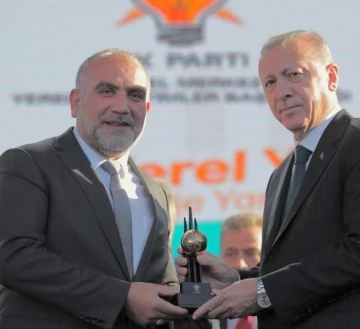 Başkan Sandıkçı: “Türkiye Yüzyılı’nda yeni projelere imza atmaya devam edeceğiz”
