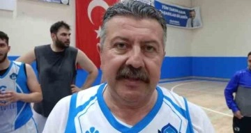 Belediye başkanı basketbol takımında