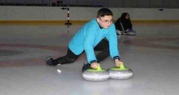 ’Buzda Satranç Curling Projesi’nde 1300 öğrenciye eğitim