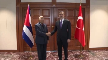 Dışişleri Bakanı Fidan, Küba Başbakan Yardımcısı Ruz’le görüştü
