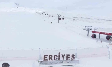 Erciyes’te kar kalınlığı 110 santimetreye ulaştı
