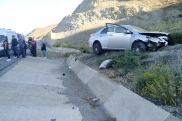 Erzincan’da trafik kazası: 1 ölü, 3 yaralı