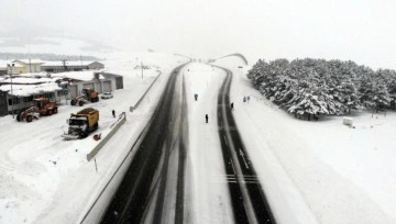 Erzincan’ın yüksek kesimlerinde kar yağışı etkisini artırdı