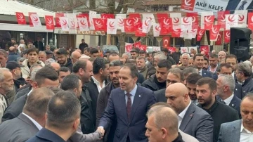 Fatih Erbakan Cumayeri’nde seçim ofisini açtı
