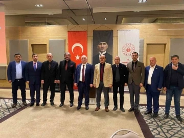 Gazeteciler, Zonguldak Valiliği’nin düzenlediği yemekte bir araya geldi
