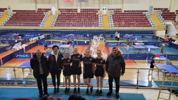 Gazi Mustafa Kemal Anadolu Lisesi öğrencileri masa tenisinde bölge 5’incisi oldu

