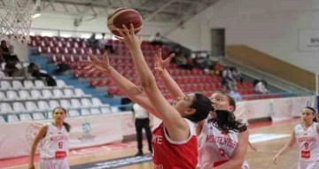 Hazırlık maçı: U20 Kadın Basketbol Milli Takımı: 63 - Karadağ: 73
