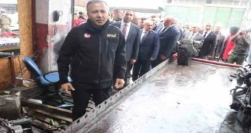 İçişleri Bakanı Yerlikaya: “Yoğun yağışlar perşembe günü Karadeniz’den çıkacak”