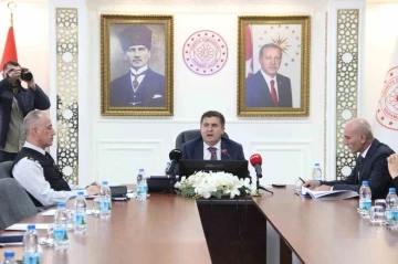 Karaman’da Güvenlik Bilgilendirme Toplantısı yapıldı
