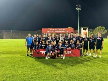 Kayserispor U17 takımı üçüncü oldu

