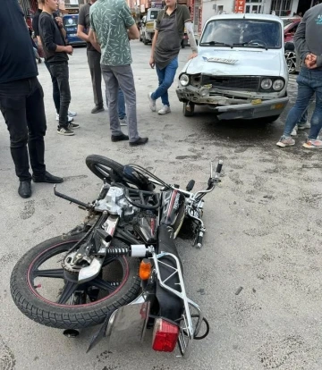 Konya’da motosiklet ile otomobil çarpıştı: 2 yaralı
