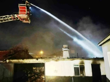 Konya’da müstakil evin garajında yangın
