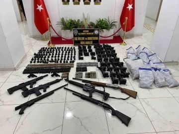 Konya’da yakalanan 14 aranan şahıstan 8’i tutuklandı
