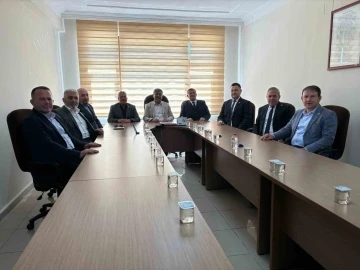 Niğde’de AK Partili meclis üyeleri, AK Partili meclis başkanının istifasını istedi
