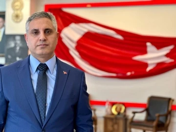 Osmanlı Ocakları Genel Başkanı Canpolat: “Yeni anayasa için siyasi partilere değil, millete kulak verin”
