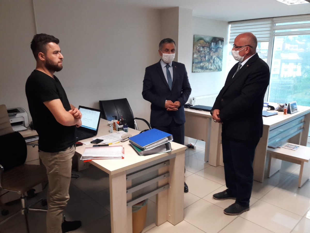 Özdemir,Niksar Sosyal Hizmet Merkezi veNiksar Çocuk Evleri Sitesi Müdürlüğünü Ziyaret Etti